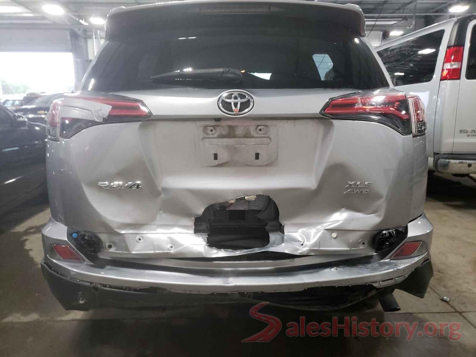 2T3RFREV0GW509400 2016 TOYOTA RAV4