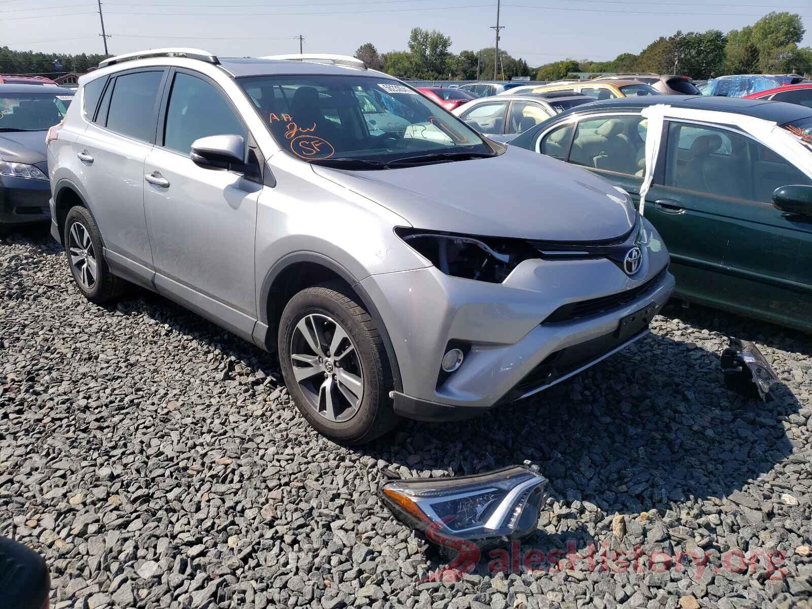 2T3RFREV0GW509400 2016 TOYOTA RAV4