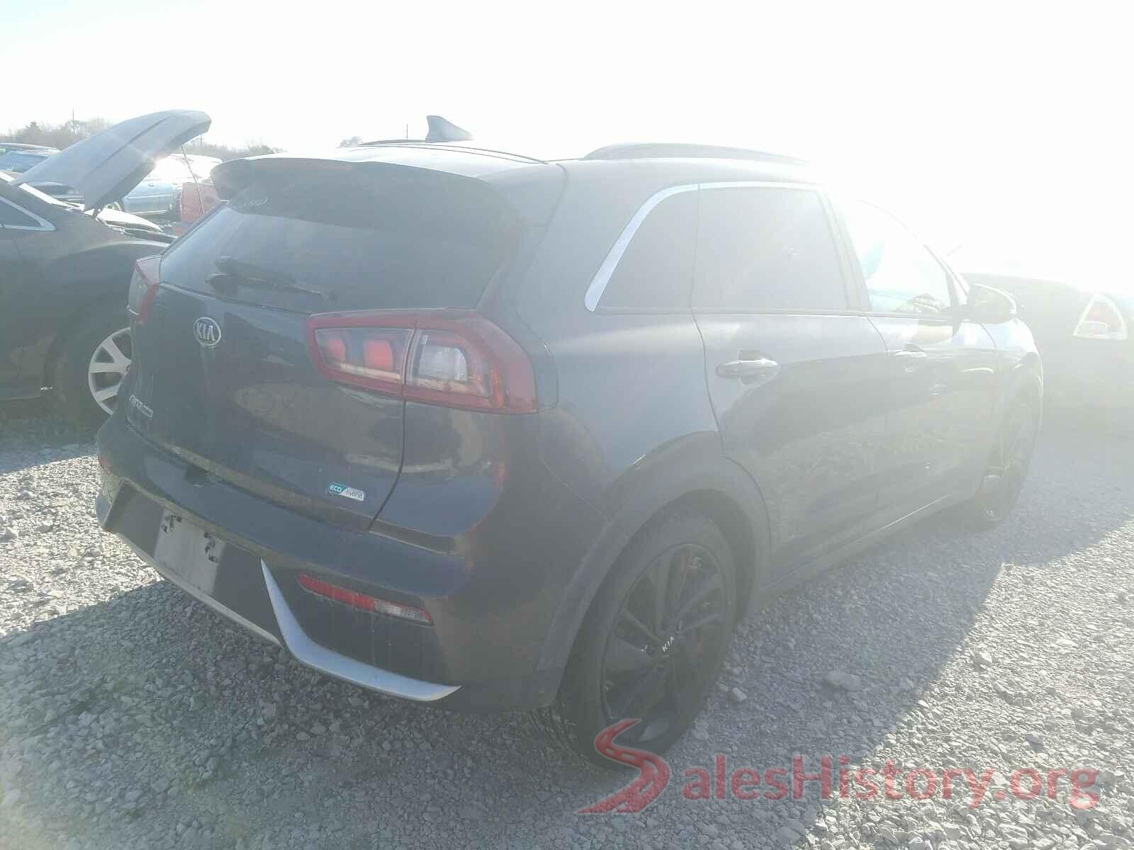 KNDCC3LC1K5222760 2019 KIA NIRO