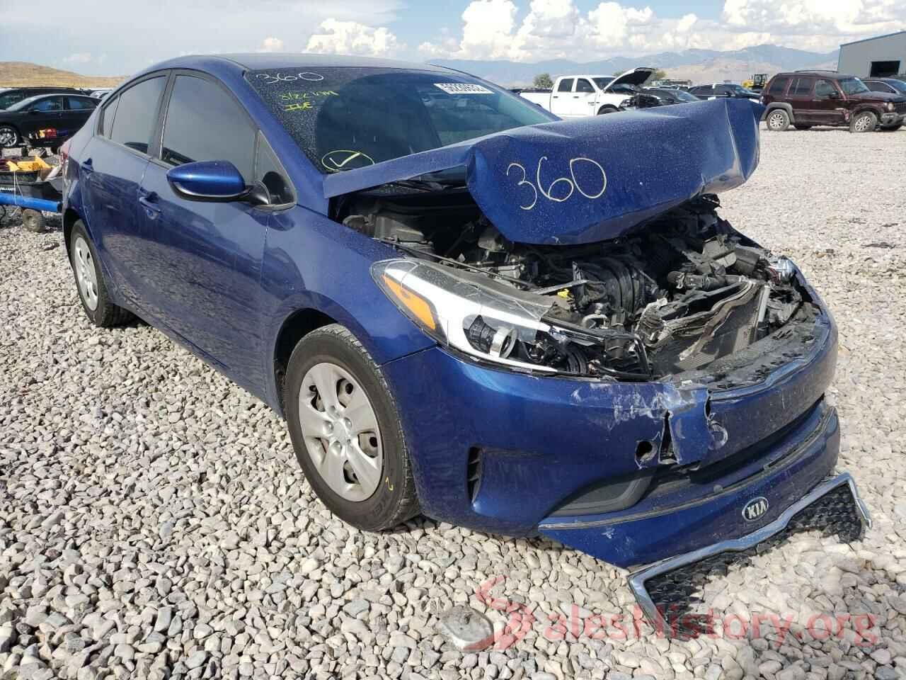 3KPFL4A72JE164458 2018 KIA FORTE