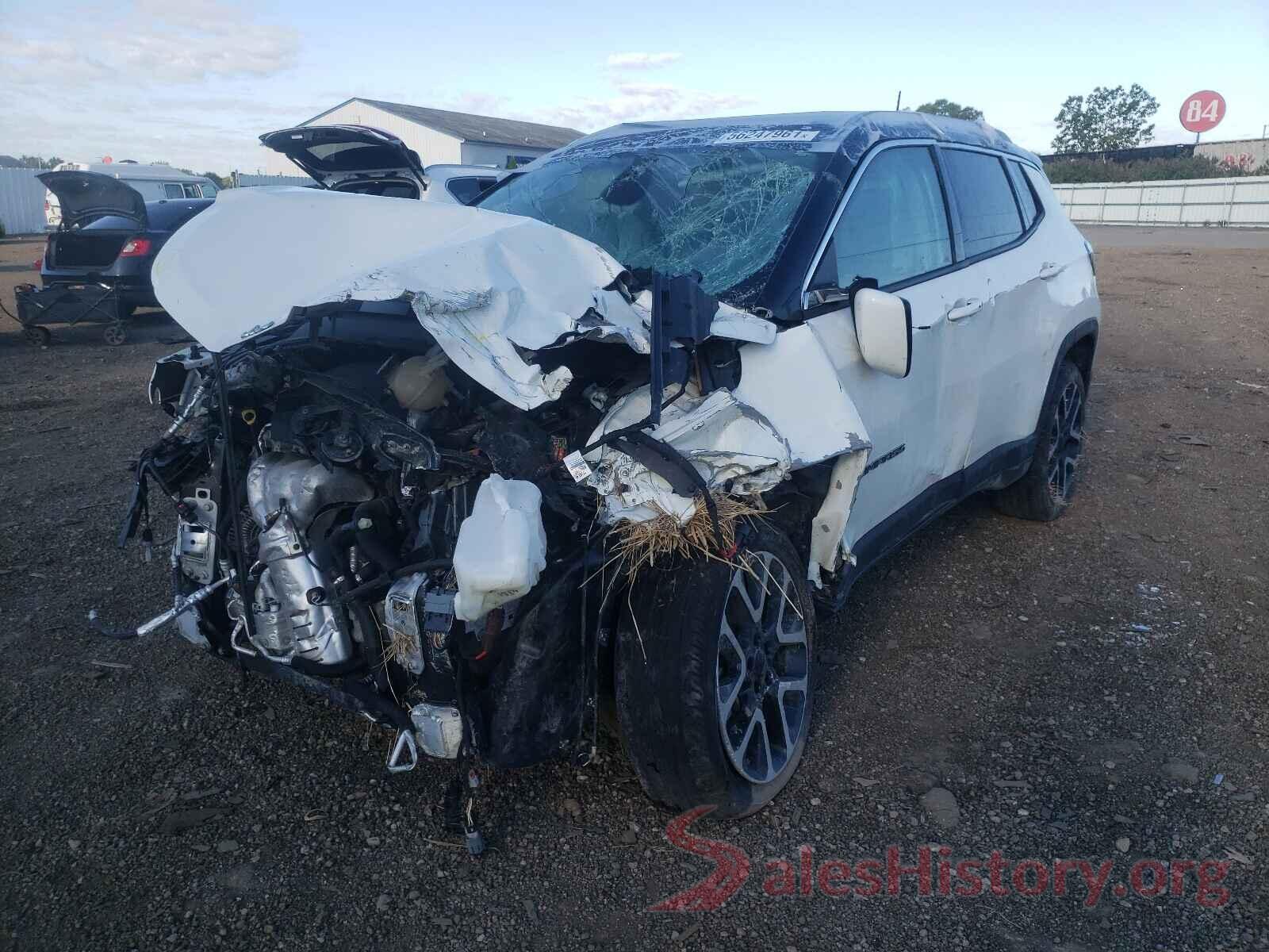 3C4NJDCB6JT350471 2018 JEEP COMPASS