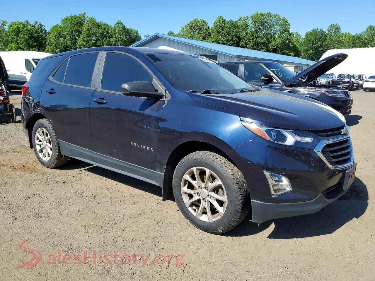 2020 CHEVROLET EQUINOX VIN 3GNAXSEV0LS636096, rear 3/4 view