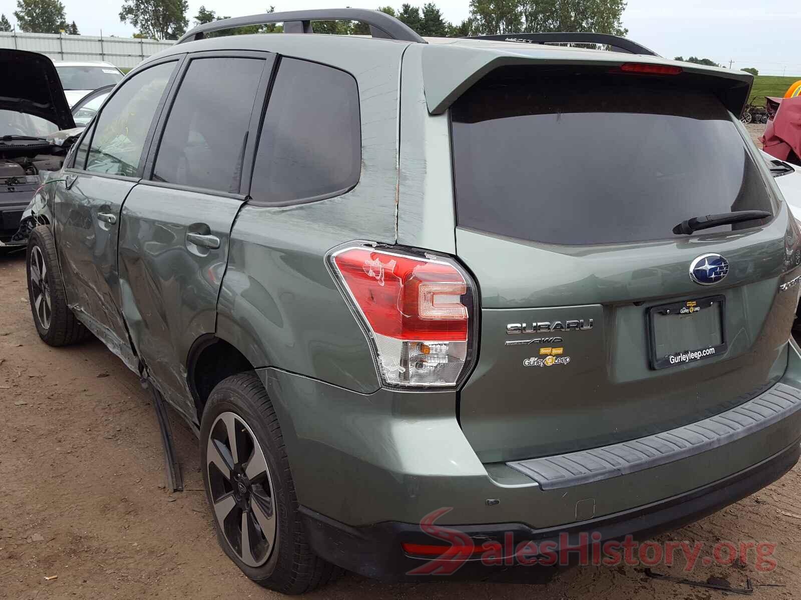 JF2SJAGC8JH403403 2018 SUBARU FORESTER