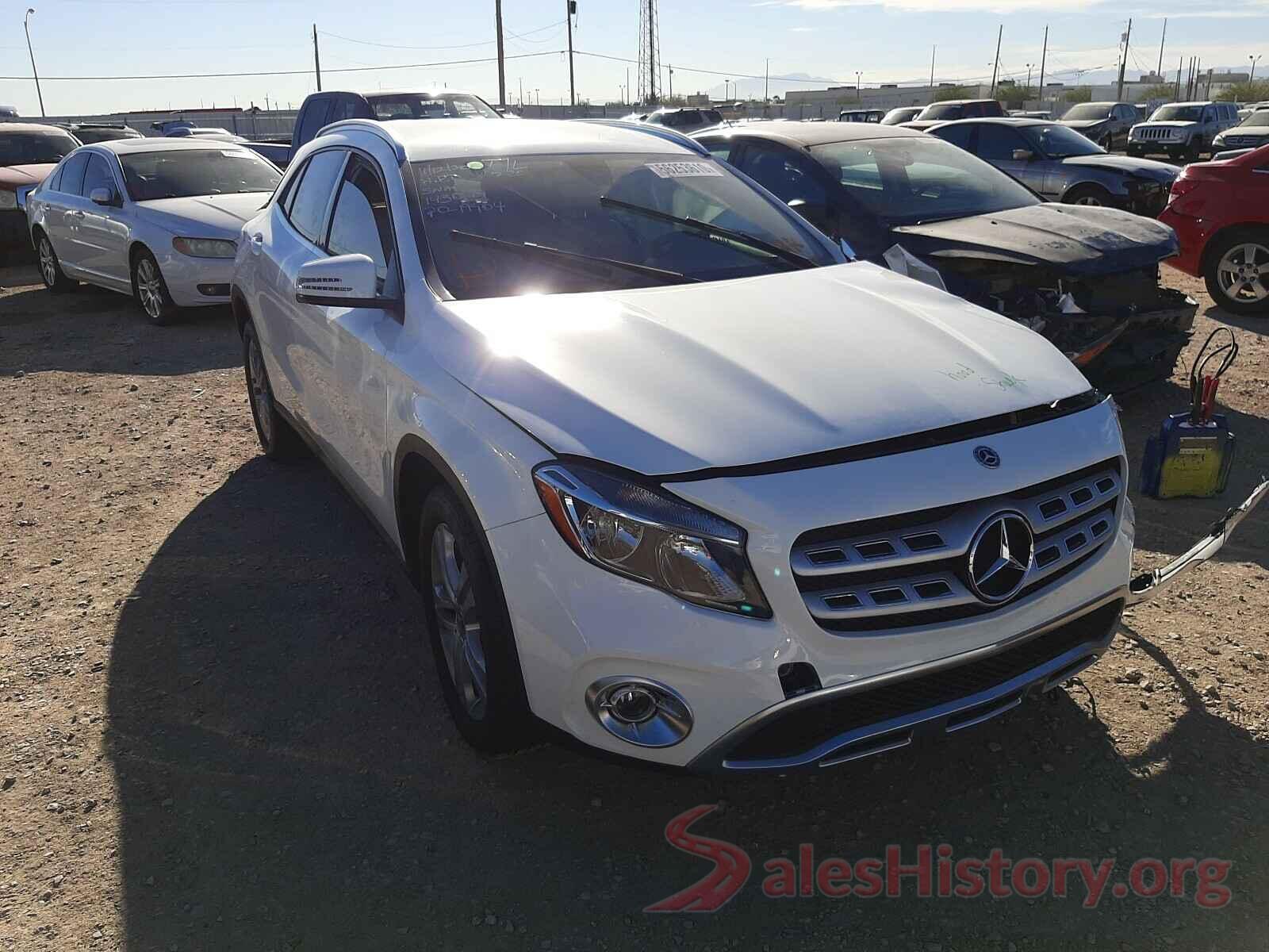 WDCTG4EB1KU013050 2019 MERCEDES-BENZ GLA-CLASS