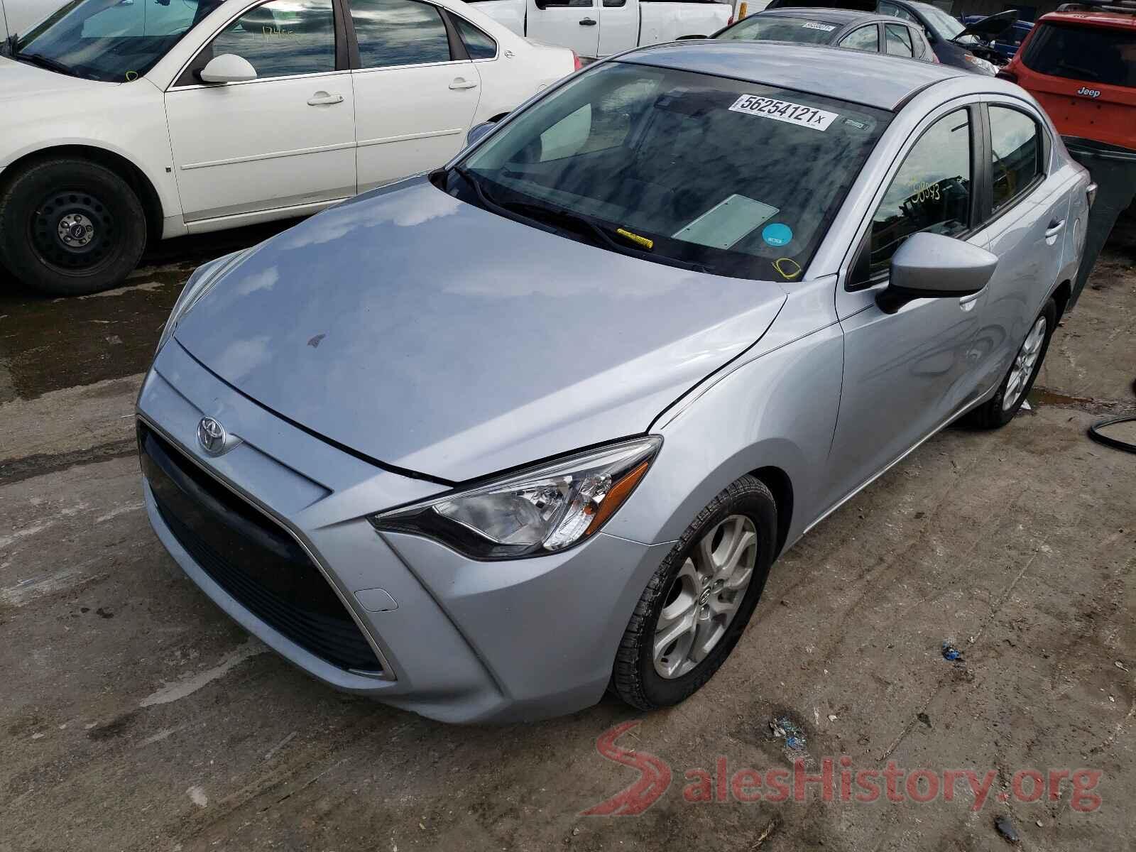 3MYDLBYV3JY302461 2018 TOYOTA YARIS