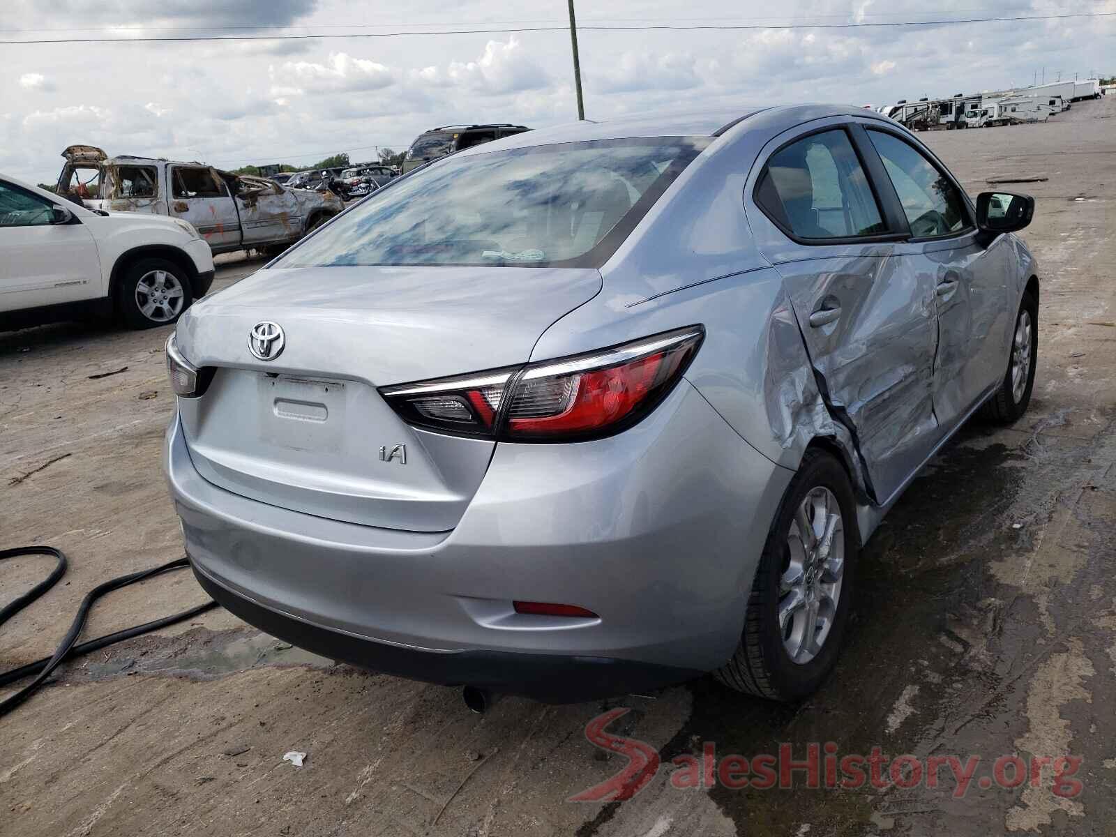 3MYDLBYV3JY302461 2018 TOYOTA YARIS