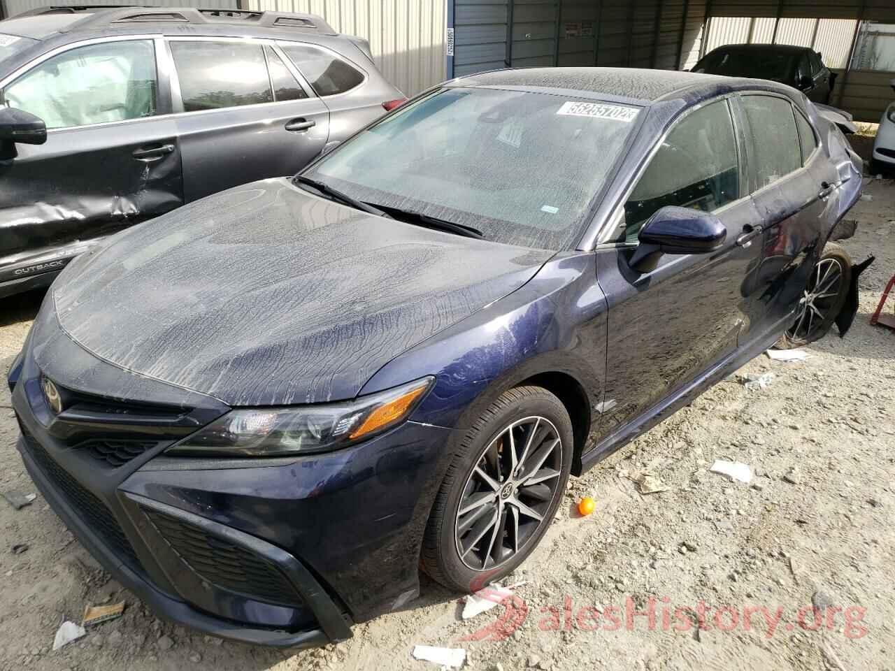 4T1G11AK2MU591864 2021 TOYOTA CAMRY