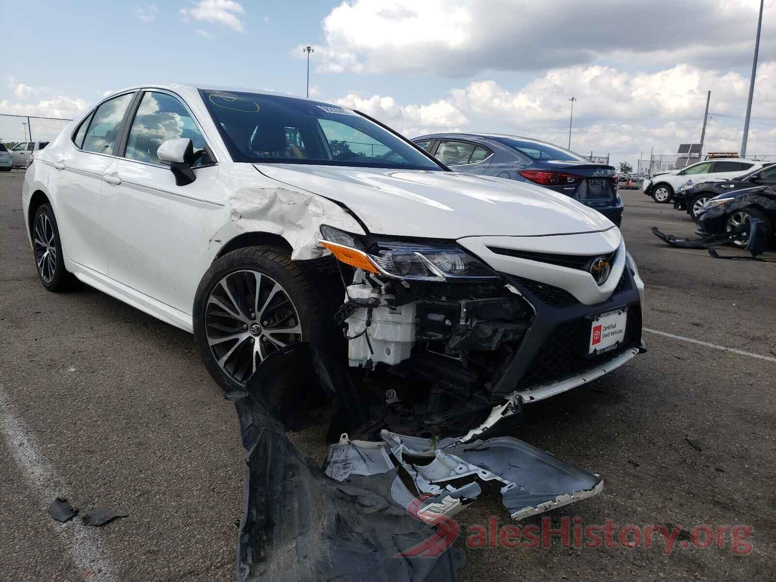 4T1B11HK5KU245885 2019 TOYOTA CAMRY