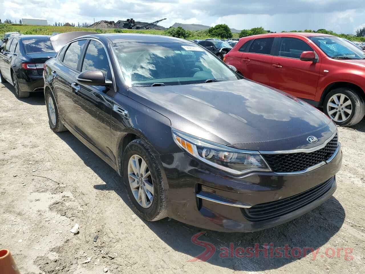 KNAGT4L32J5234578 2018 KIA OPTIMA