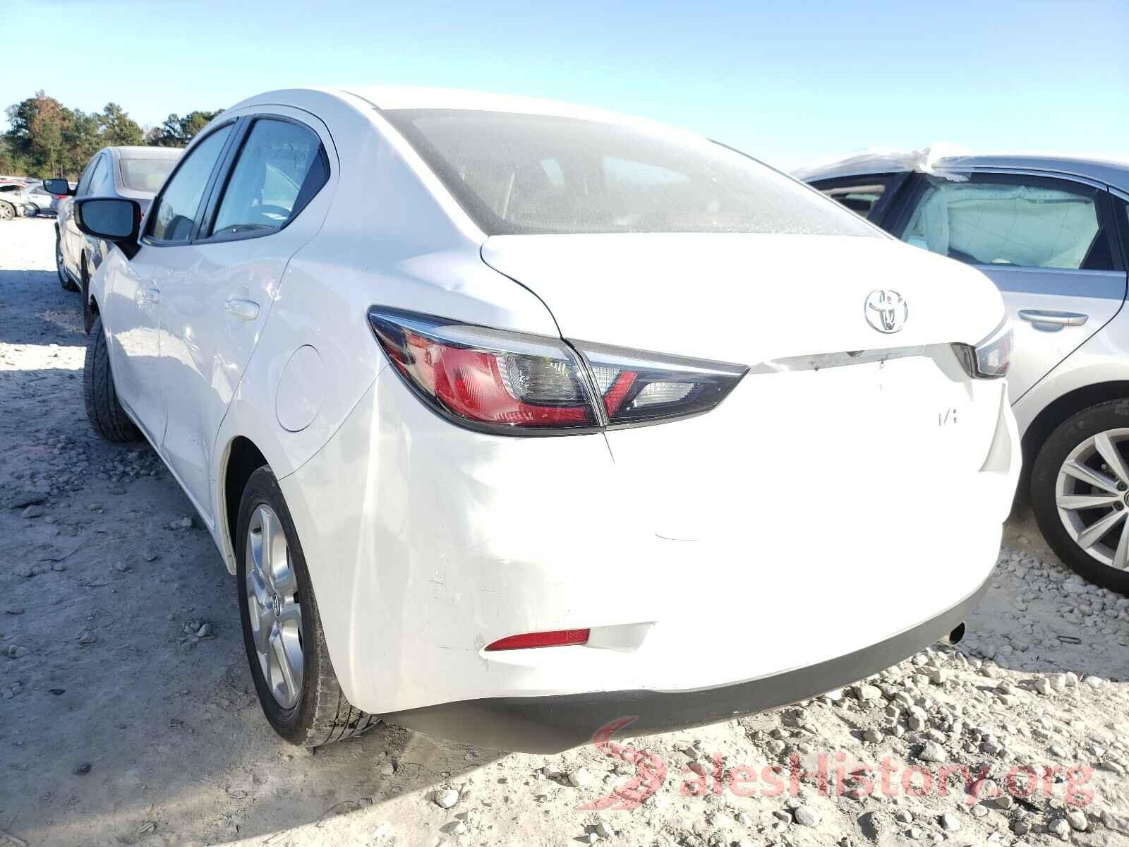 3MYDLBYV8JY321023 2018 TOYOTA YARIS