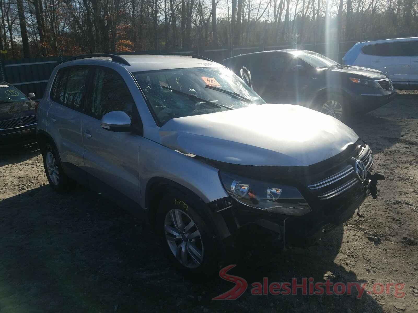 WVGBV7AX2GW537678 2016 VOLKSWAGEN TIGUAN