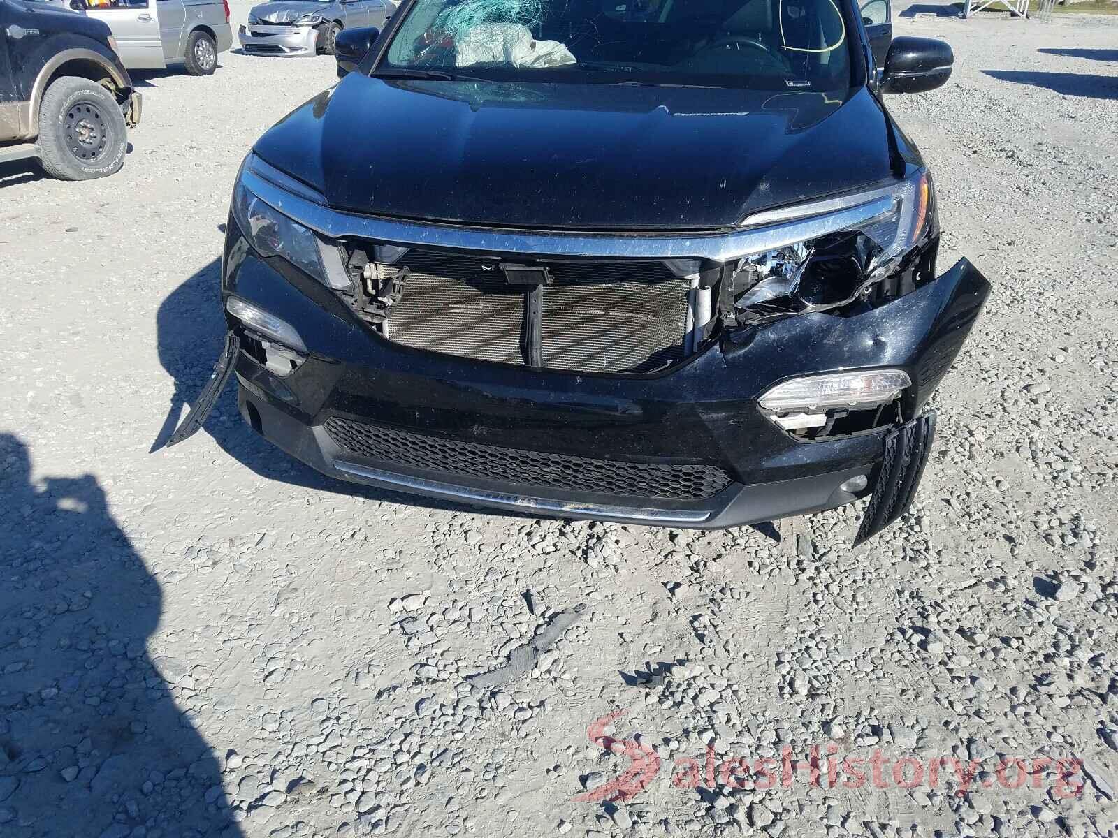 5FNYF5H91JB006829 2018 HONDA PILOT