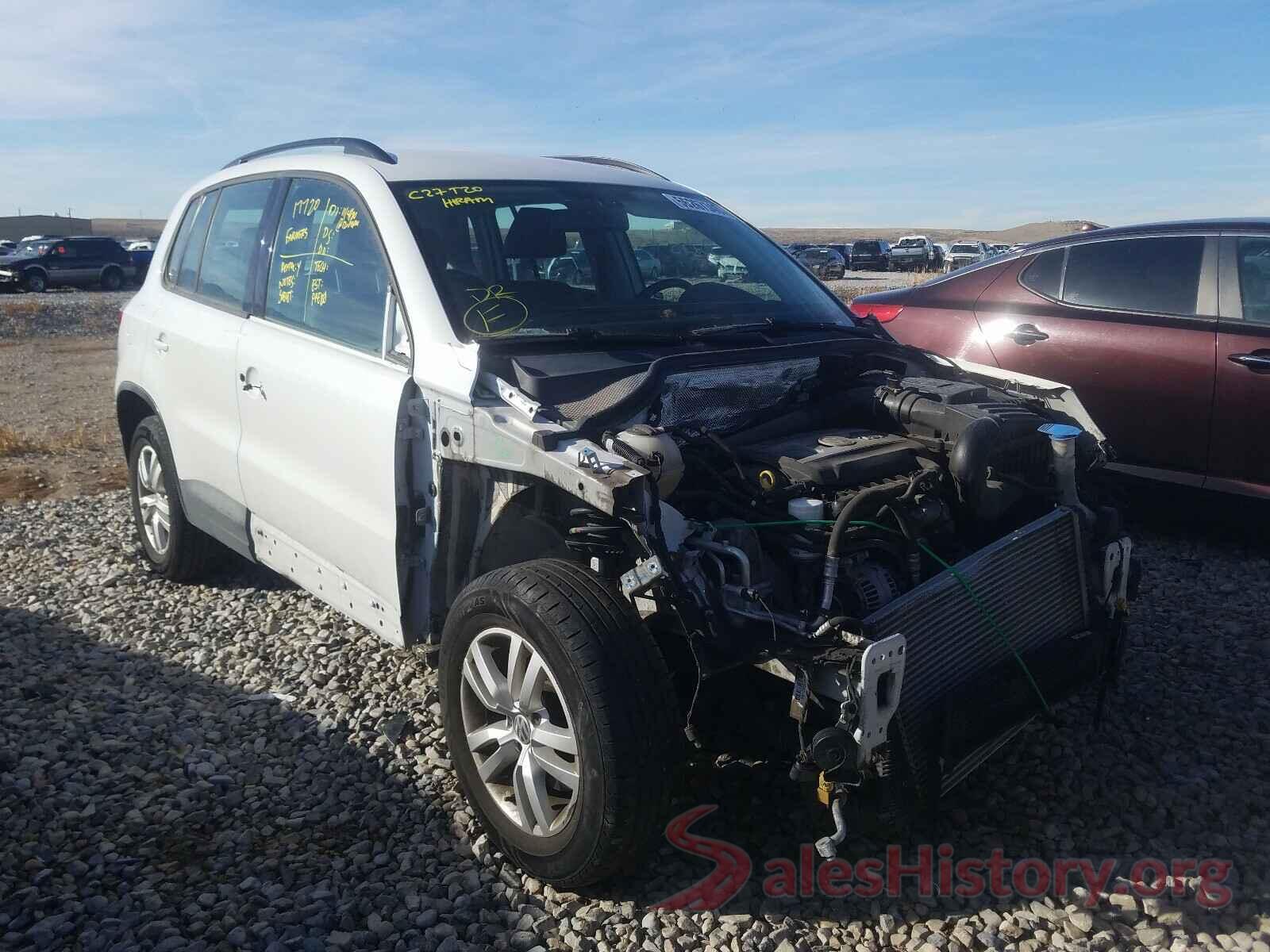 WVGAV7AX1HK005648 2017 VOLKSWAGEN TIGUAN