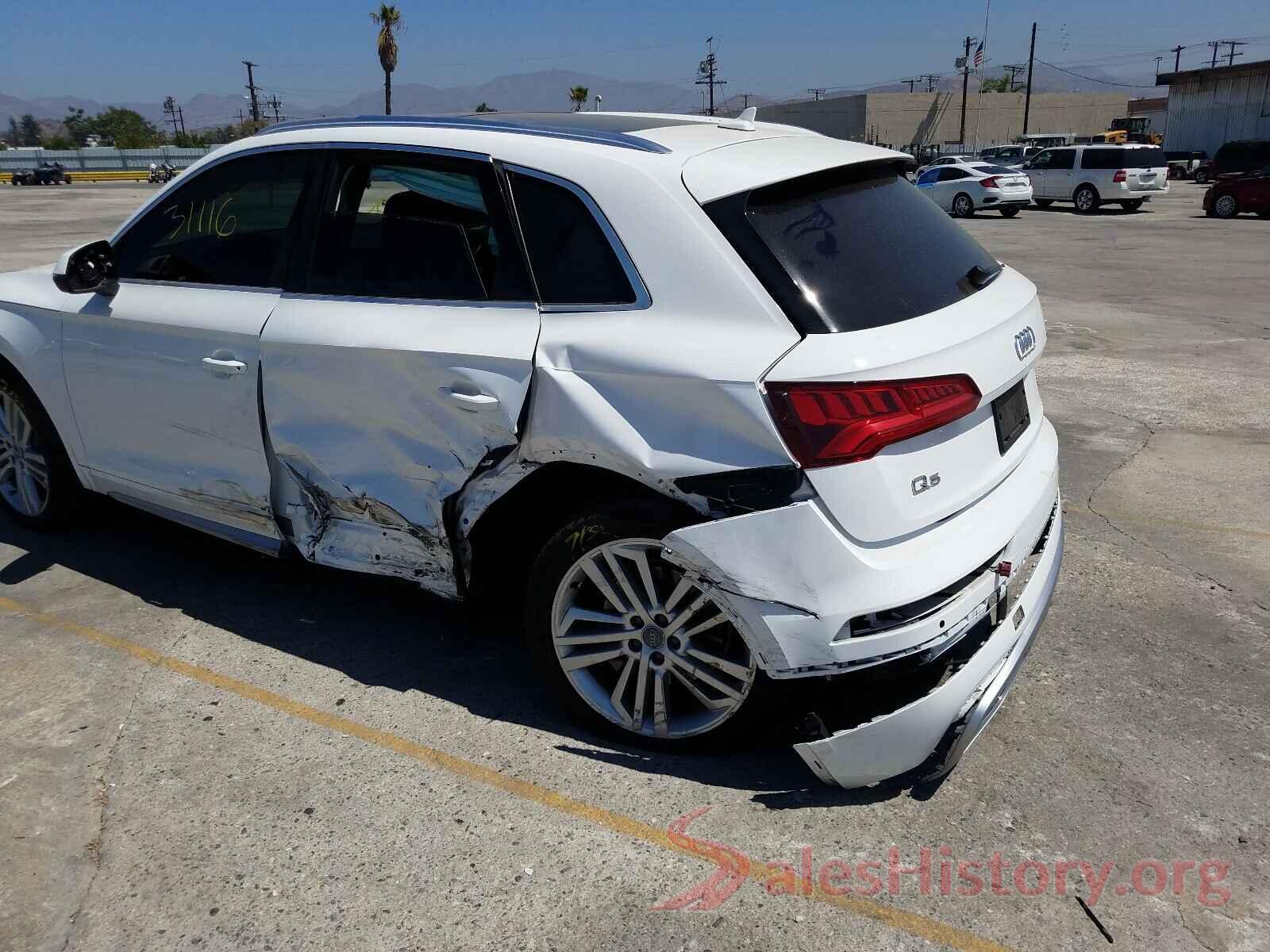 WA1BNAFY2J2207471 2018 AUDI Q5