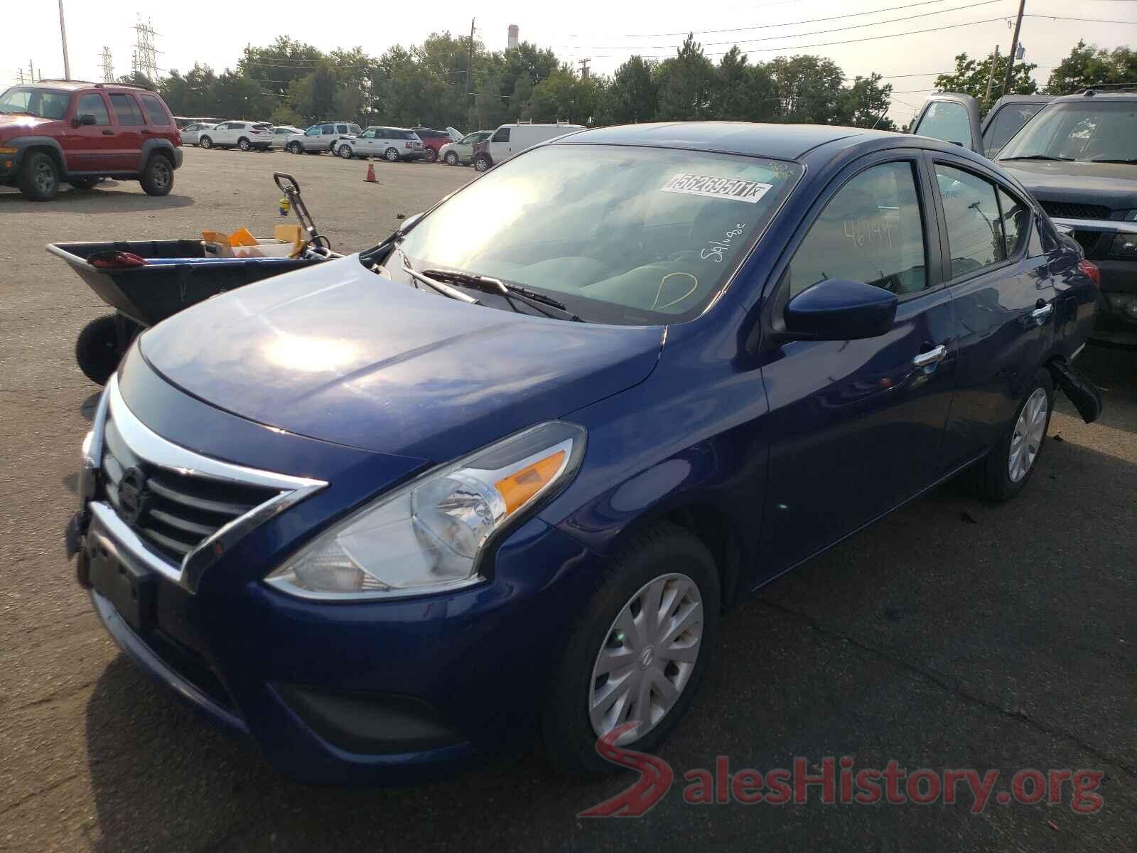 3N1CN7AP5KL870886 2019 NISSAN VERSA