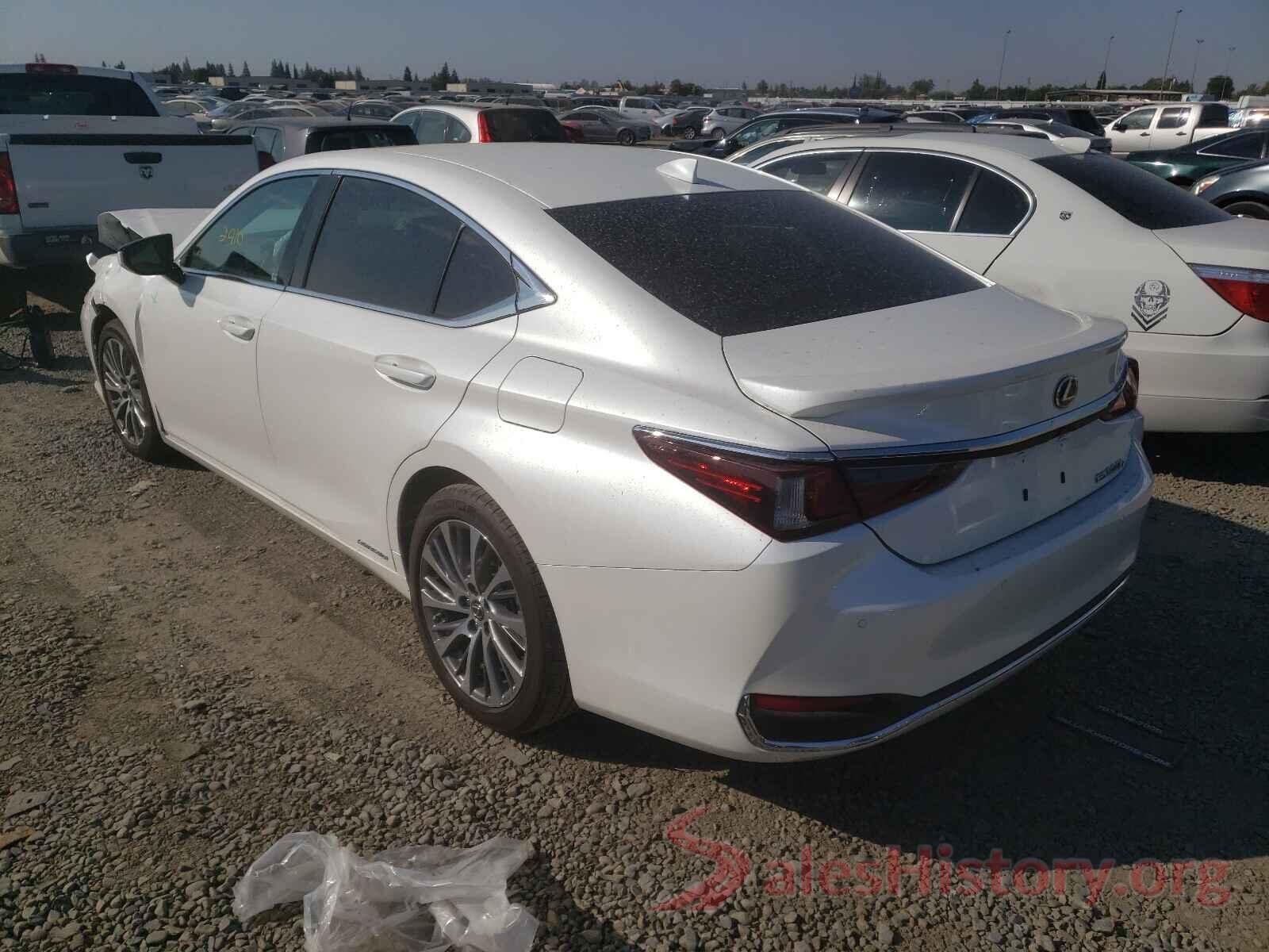 58ADA1C11MU002299 2021 LEXUS ES300