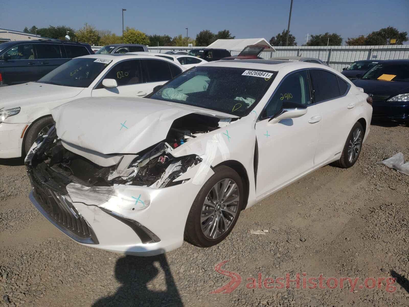 58ADA1C11MU002299 2021 LEXUS ES300