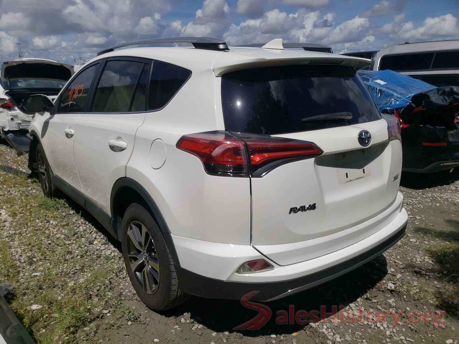 2T3WFREV8HW335810 2017 TOYOTA RAV4