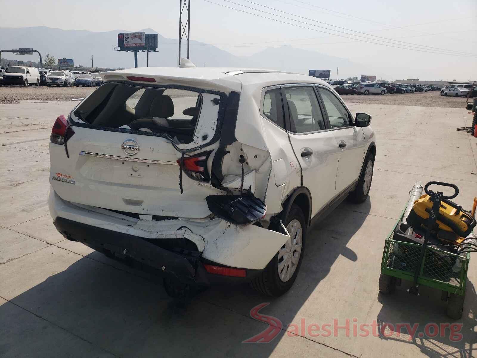 JN8AT2MV3HW006823 2017 NISSAN ROGUE