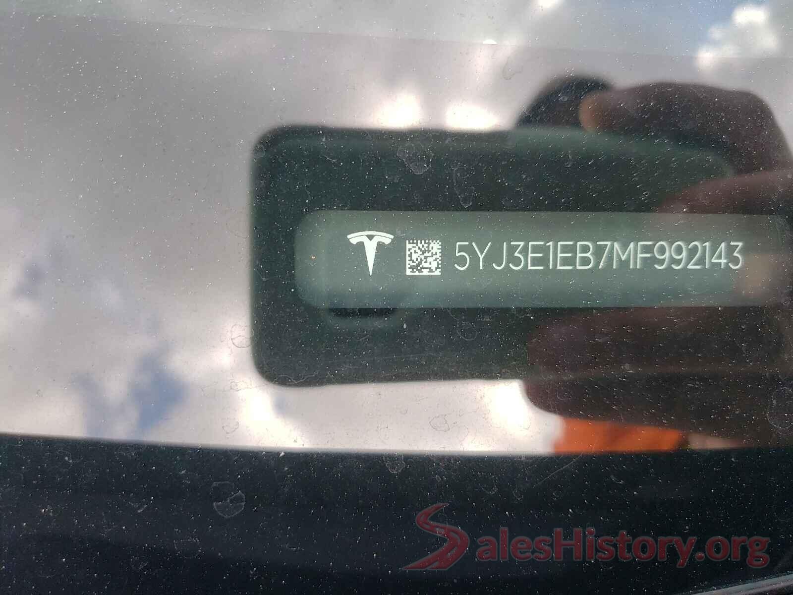 5YJ3E1EB7MF992143 2021 TESLA MODEL 3