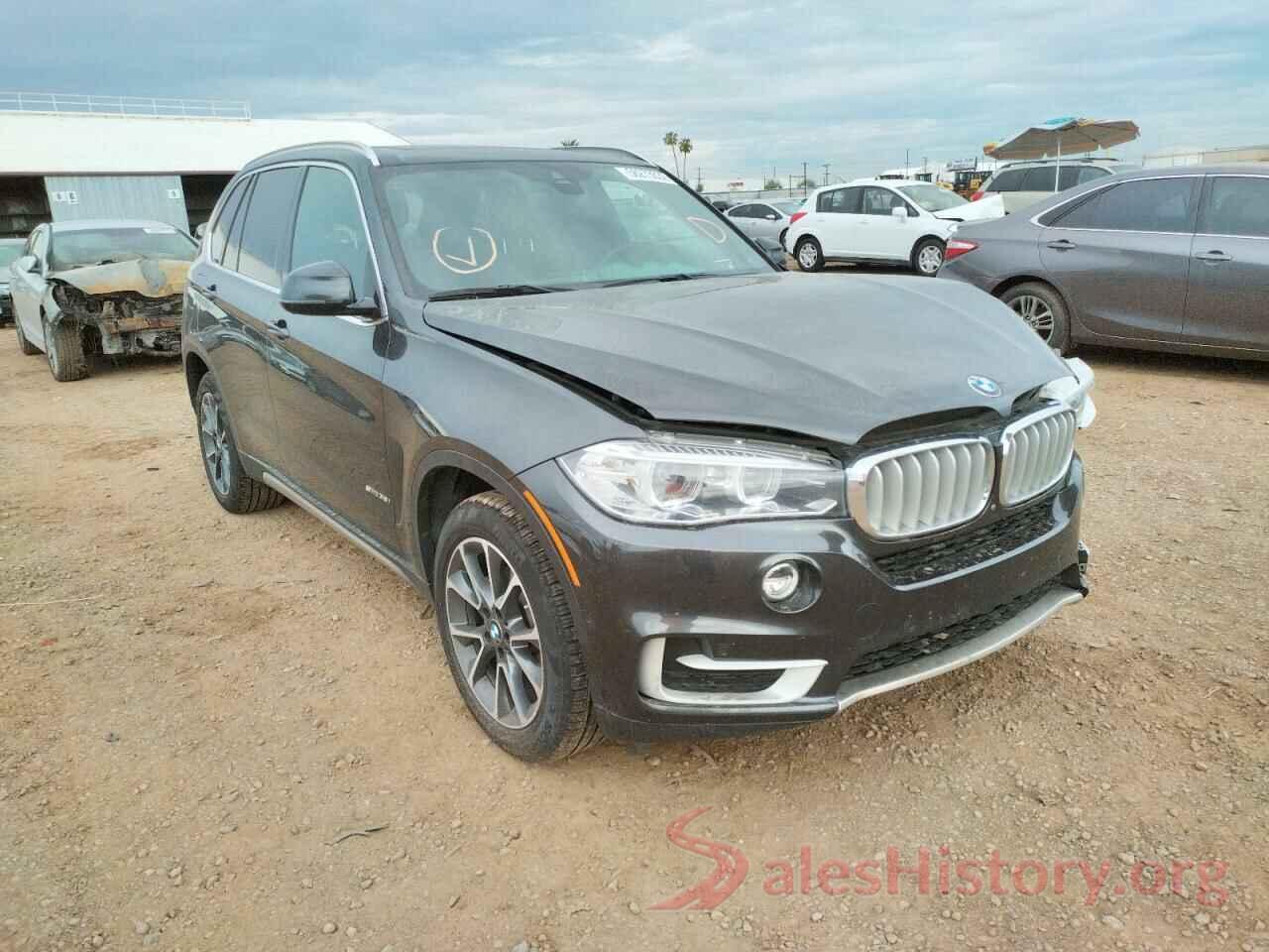 5UXKR2C58J0X10779 2018 BMW X5