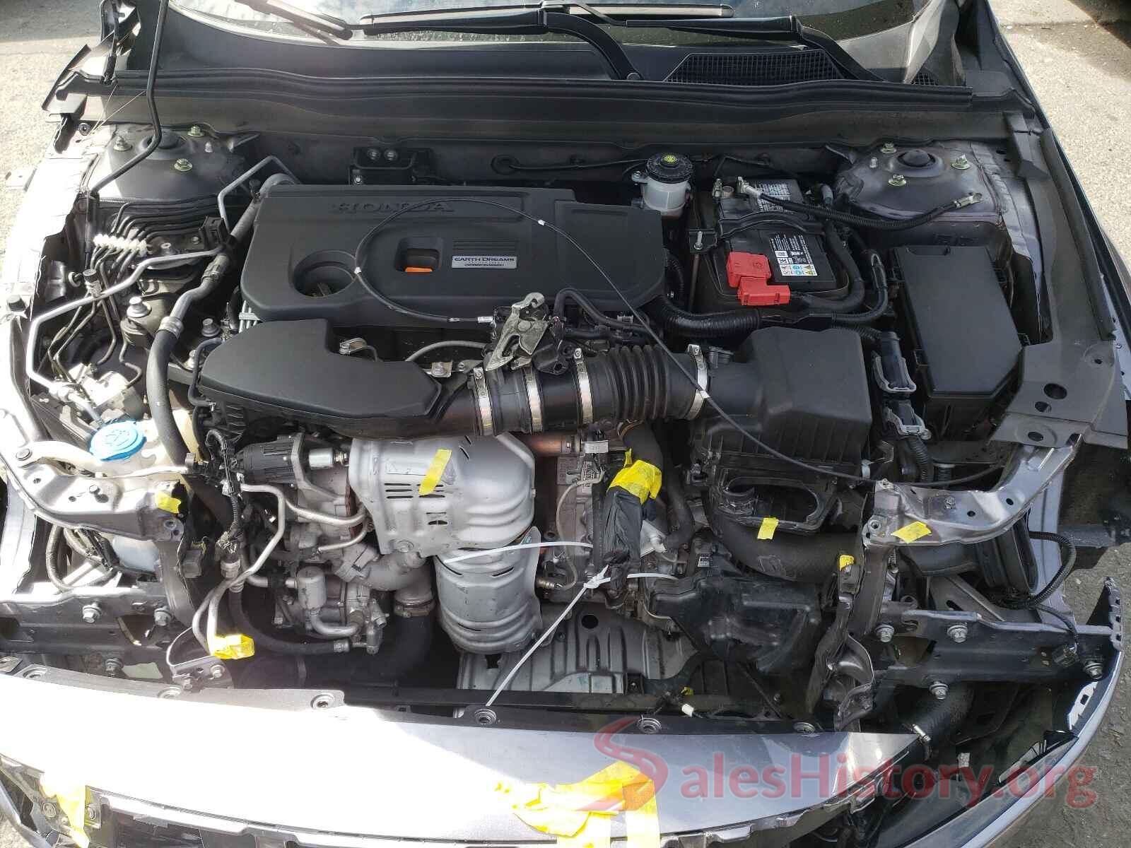 1HGCV2F37JA043260 2018 HONDA ACCORD