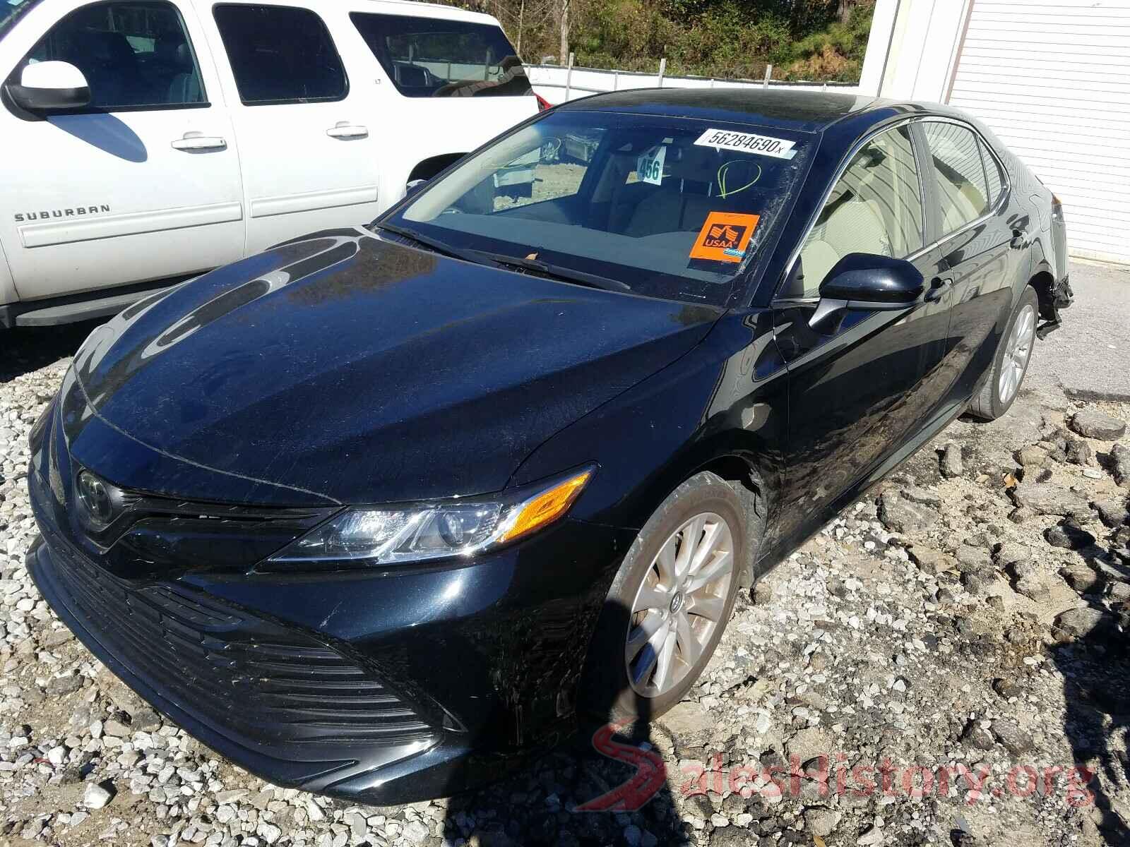 JTNB11HK8J3013897 2018 TOYOTA CAMRY