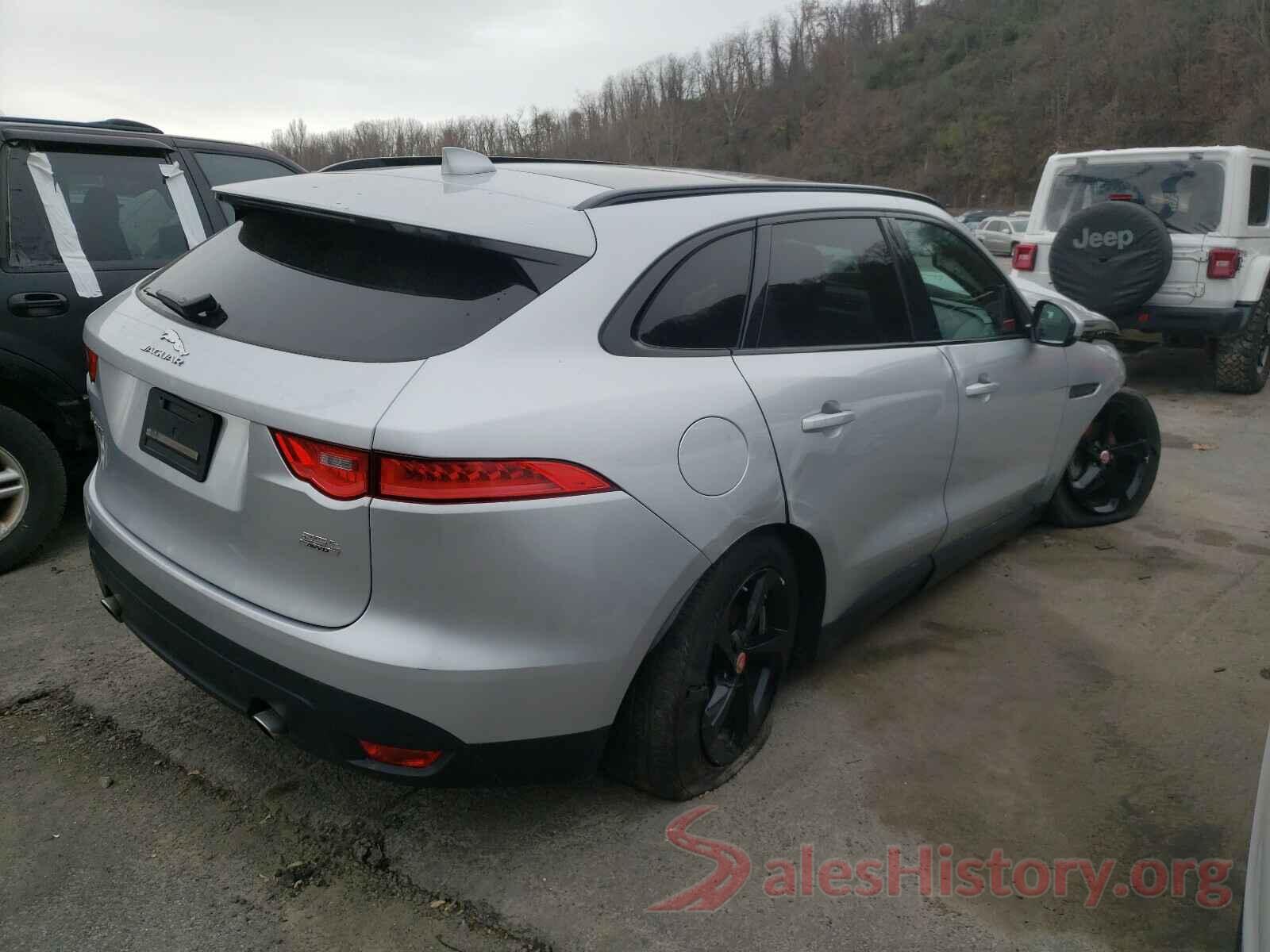 SADCJ2FX8JA247552 2018 JAGUAR F-PACE