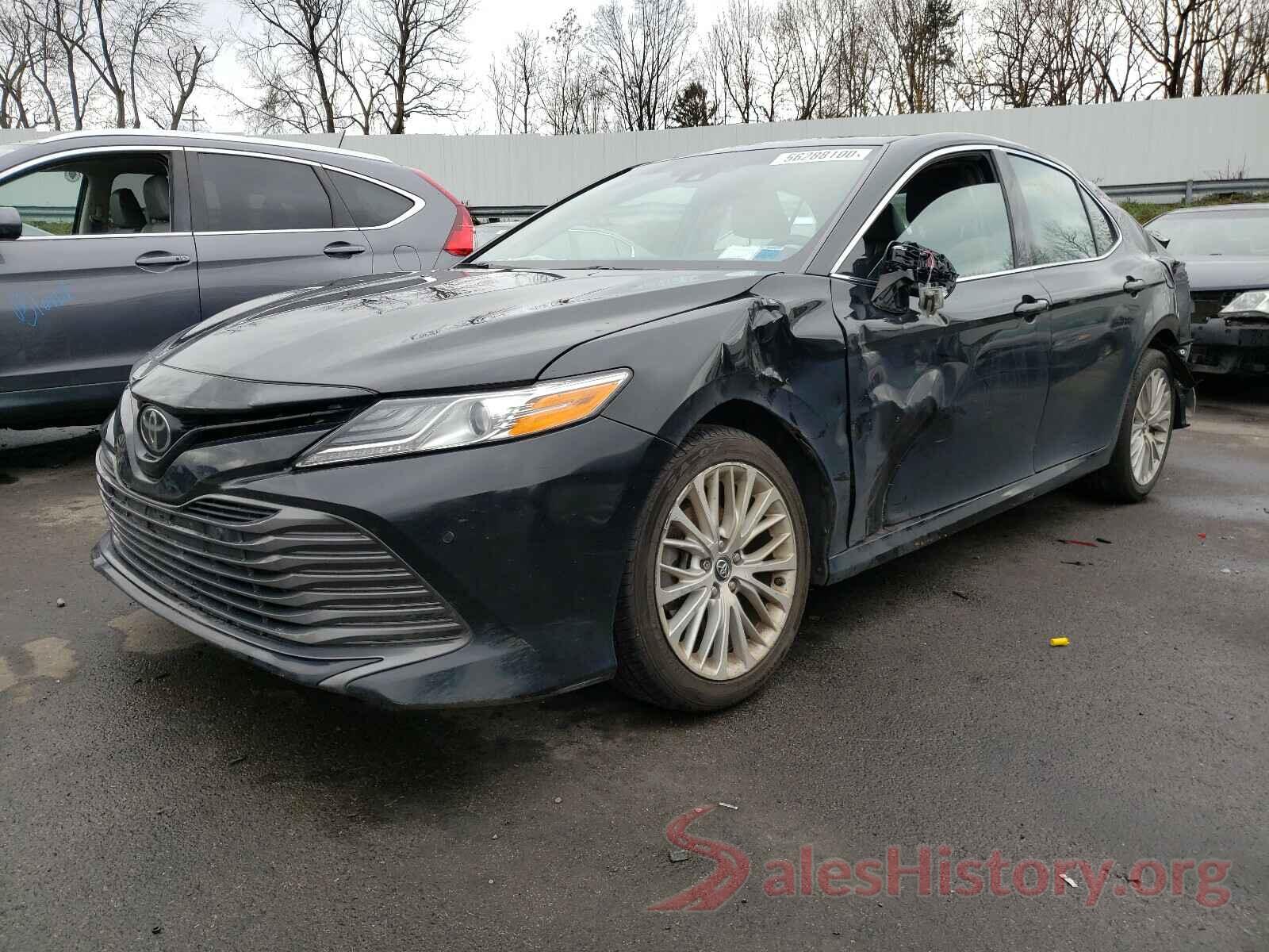 4T1B11HK1JU004176 2018 TOYOTA CAMRY