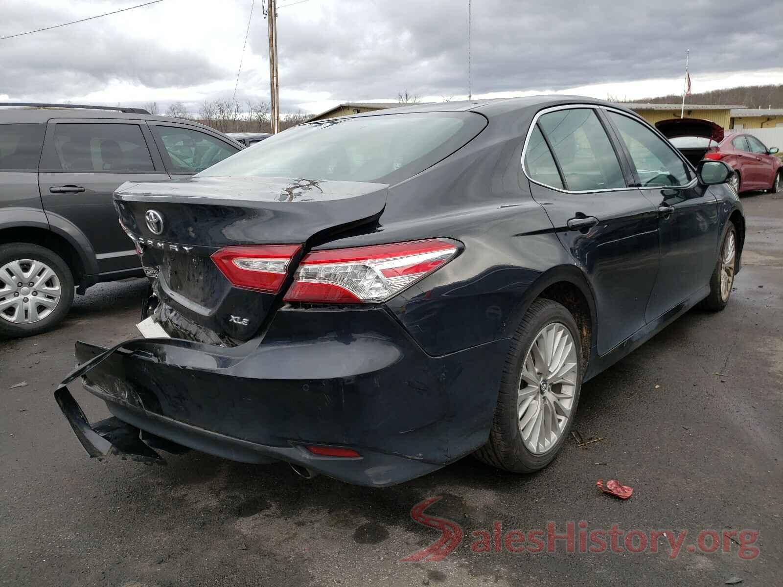 4T1B11HK1JU004176 2018 TOYOTA CAMRY