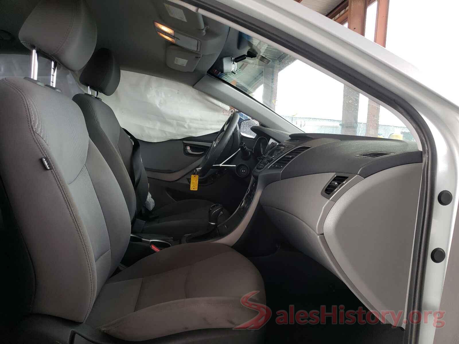 5NPDH4AE1GH746451 2016 HYUNDAI ELANTRA