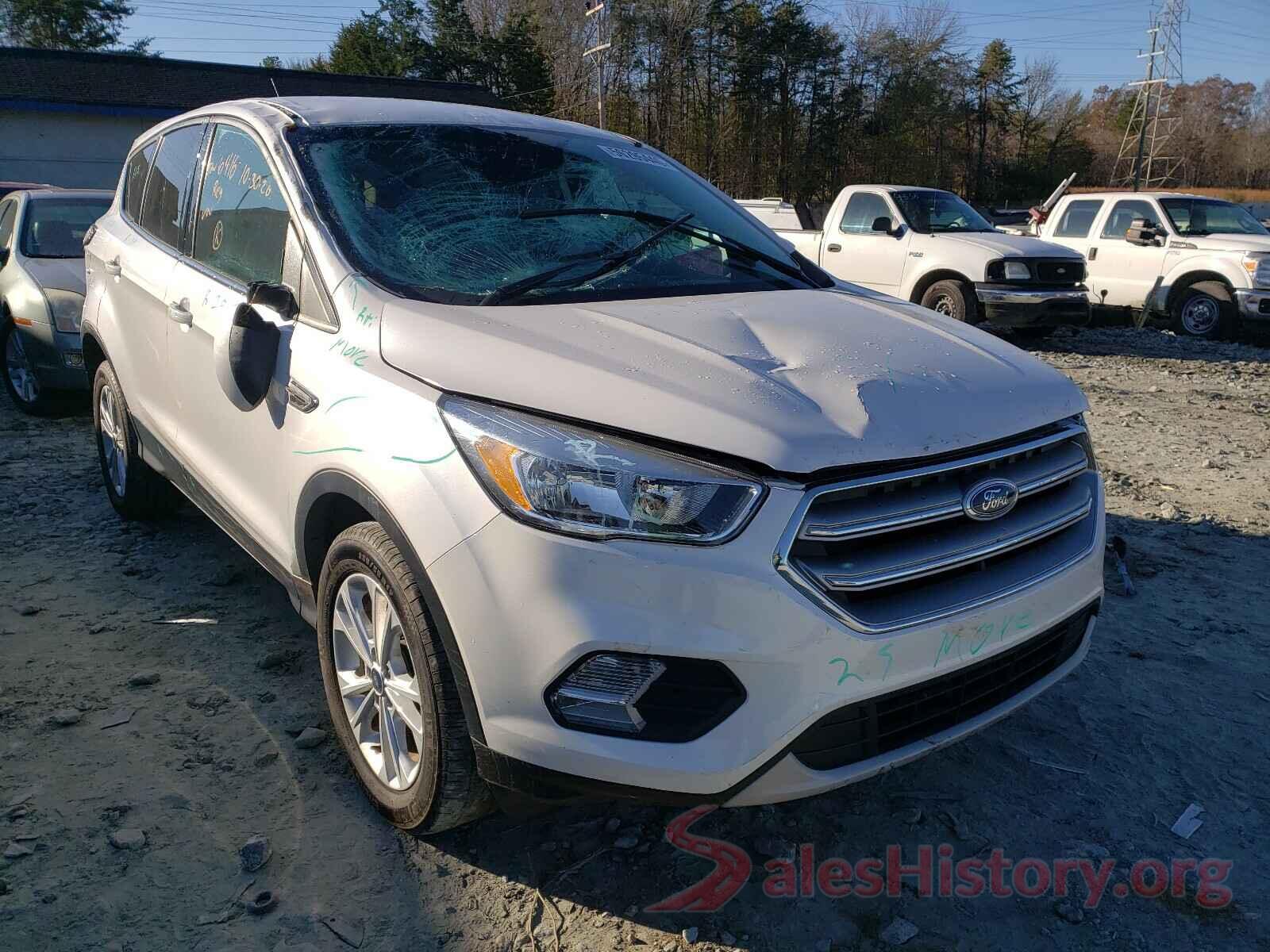 1FMCU0GD4HUD94483 2017 FORD ESCAPE