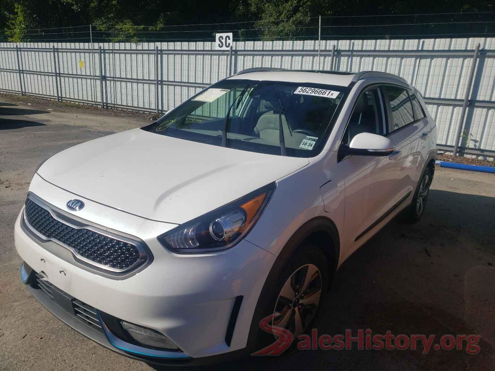 KNDCD3LD5K5322589 2019 KIA NIRO