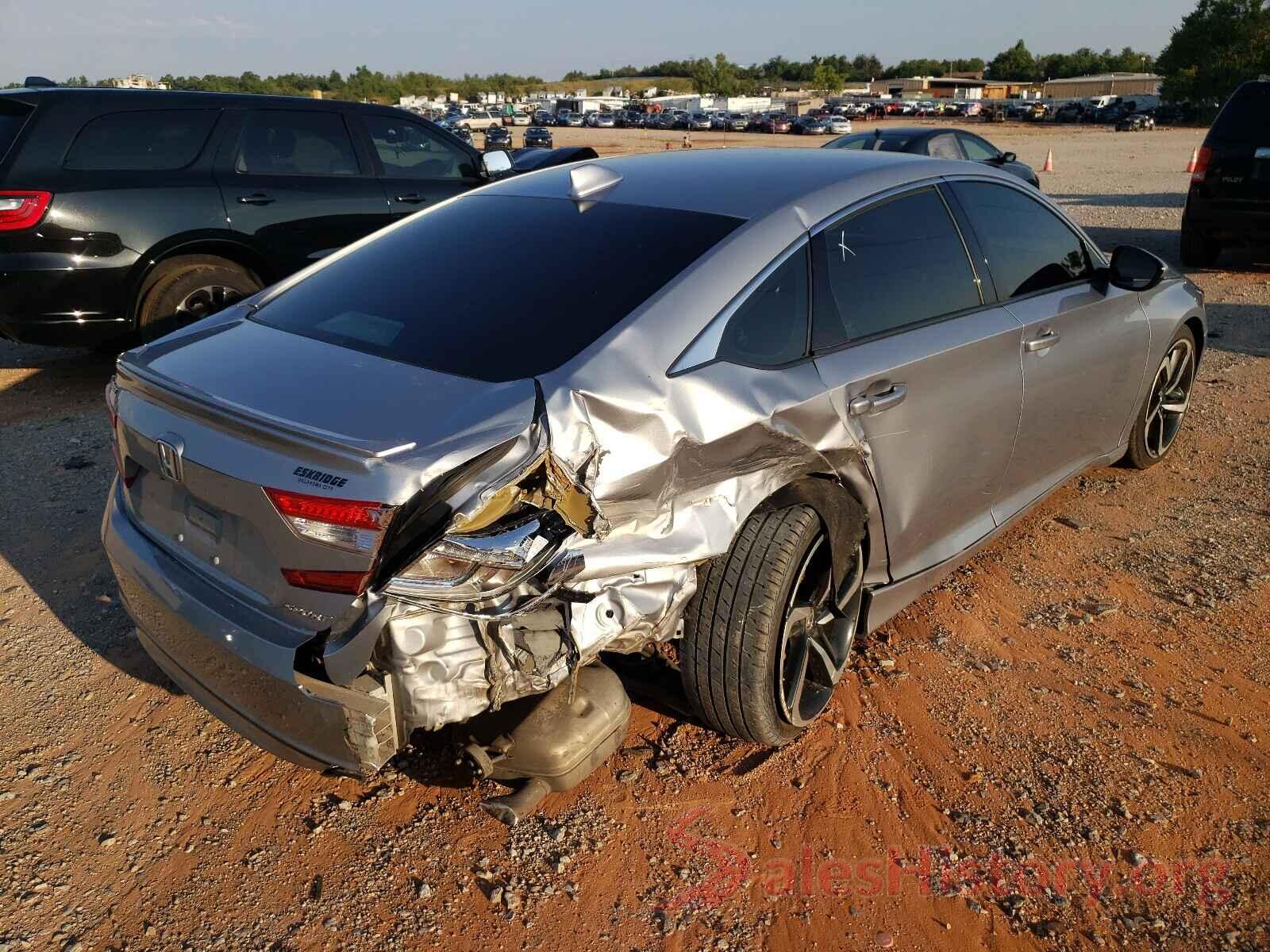 1HGCV1F35JA139866 2018 HONDA ACCORD