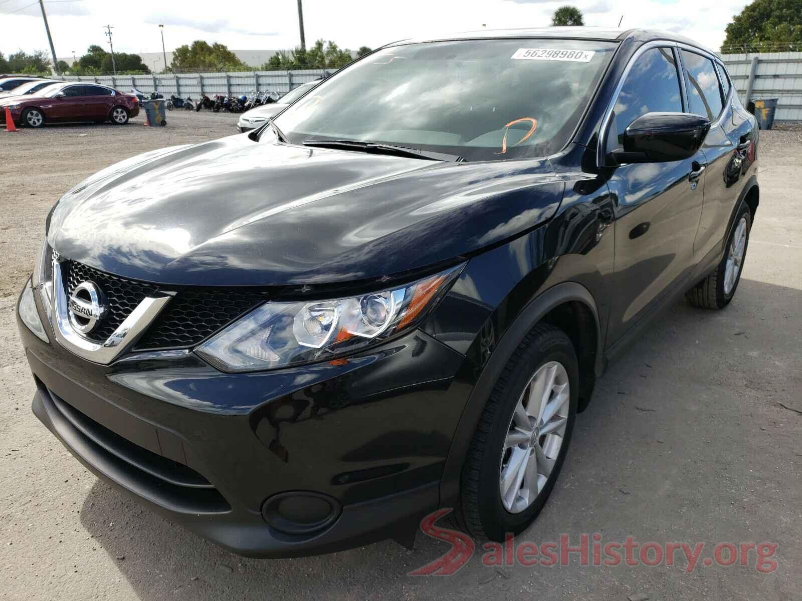 JN1BJ1CP8JW107769 2018 NISSAN ROGUE