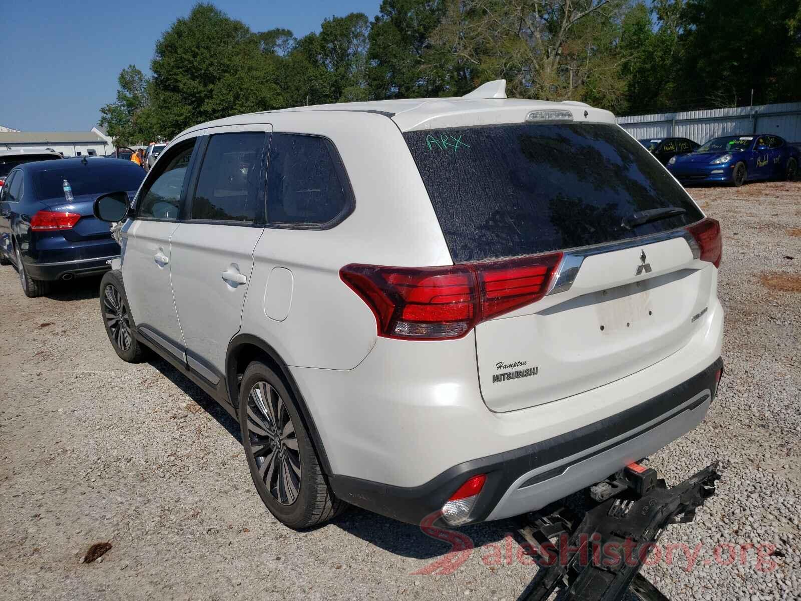 JA4AD2A3XKZ022593 2019 MITSUBISHI OUTLANDER