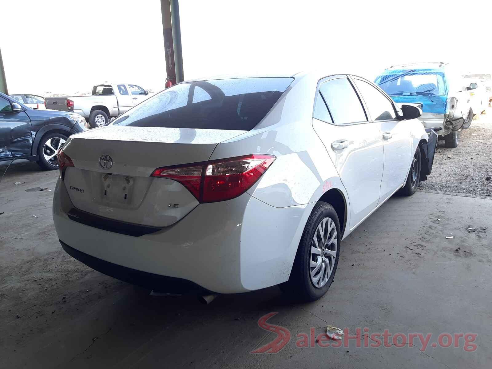 2T1BURHE8JC103563 2018 TOYOTA COROLLA