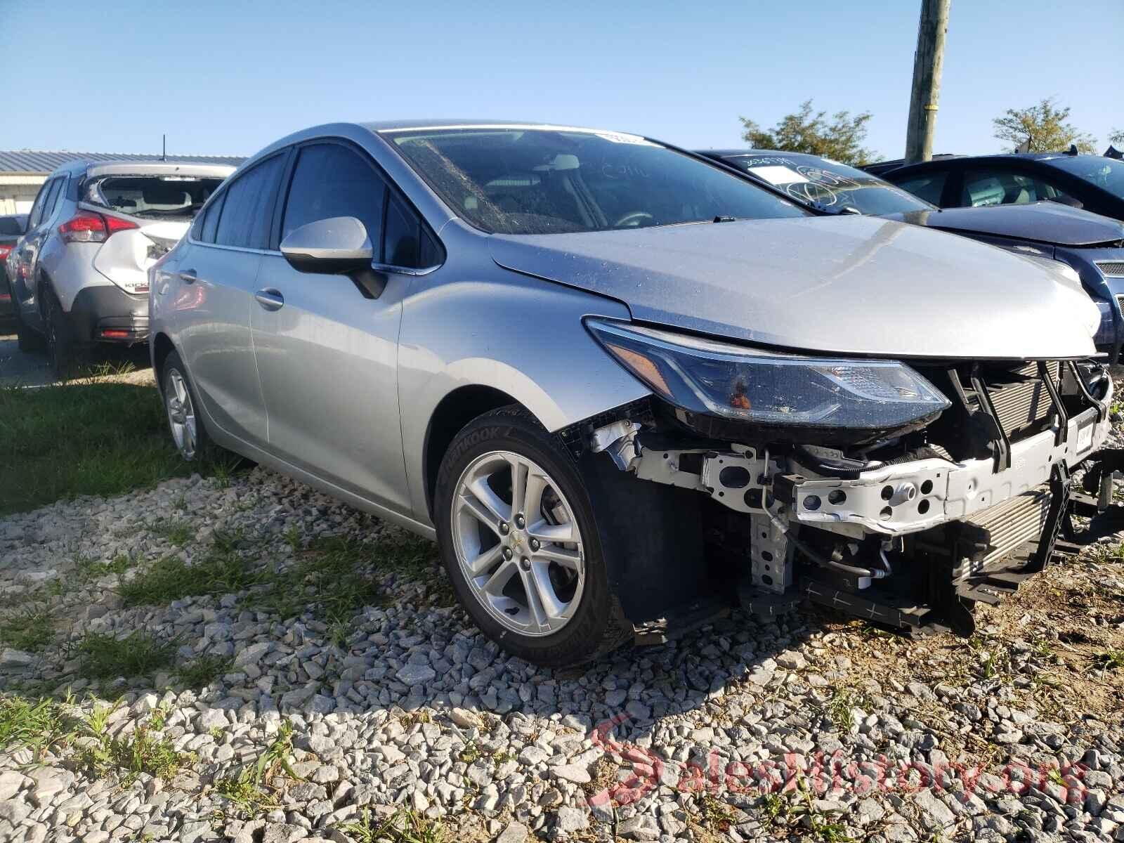 1G1BE5SM5J7154972 2018 CHEVROLET CRUZE