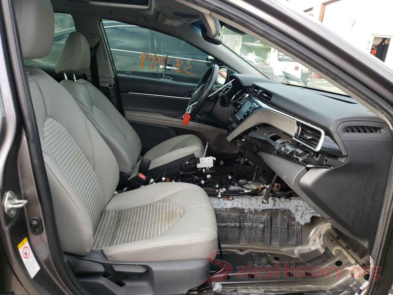 4T1B11HK5JU107519 2018 TOYOTA CAMRY