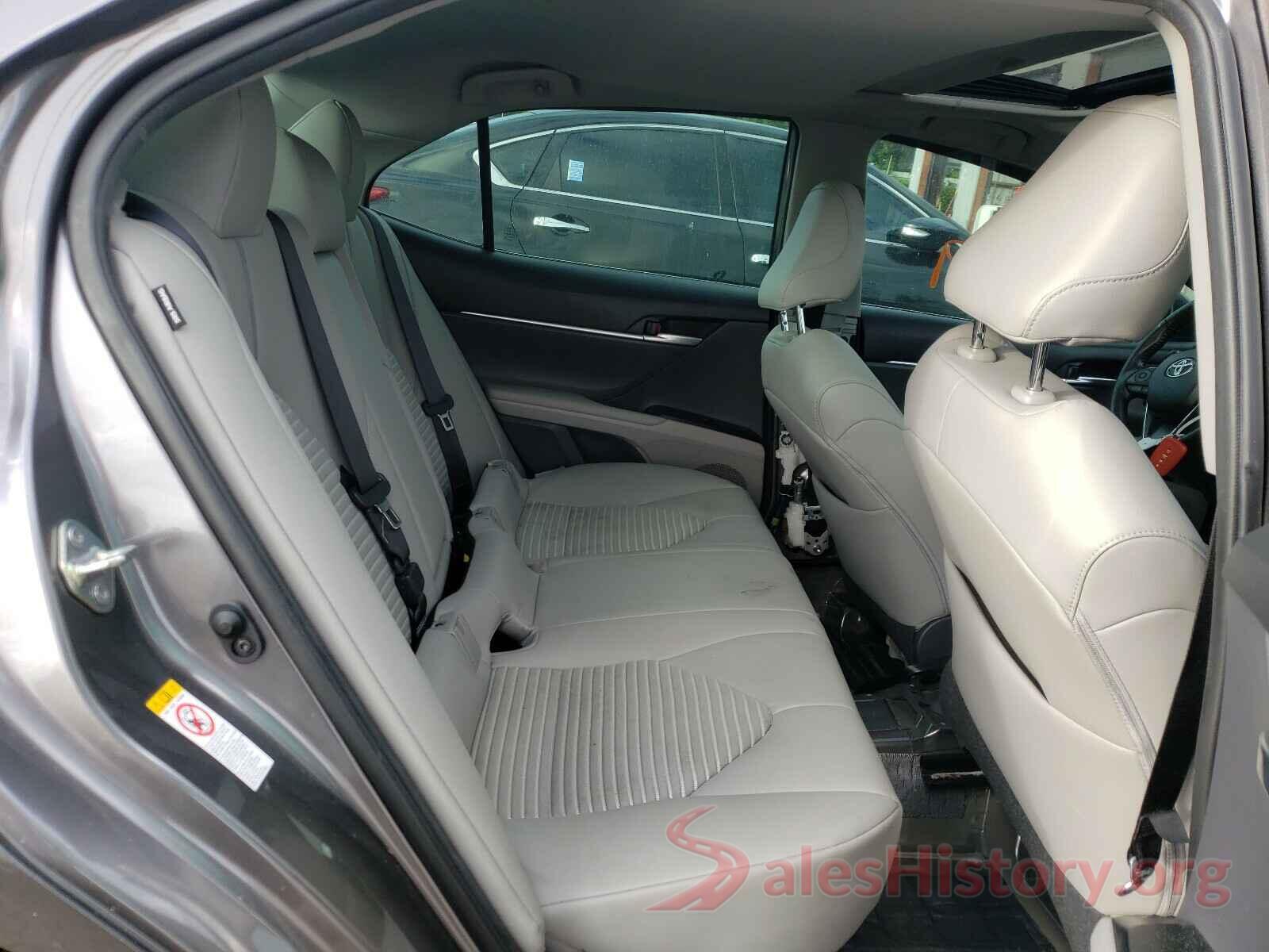 4T1B11HK5JU107519 2018 TOYOTA CAMRY