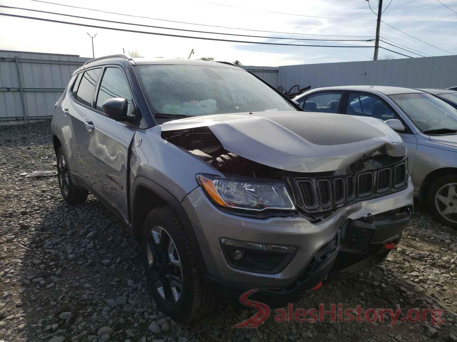 3C4NJDDB4JT281875 2018 JEEP COMPASS