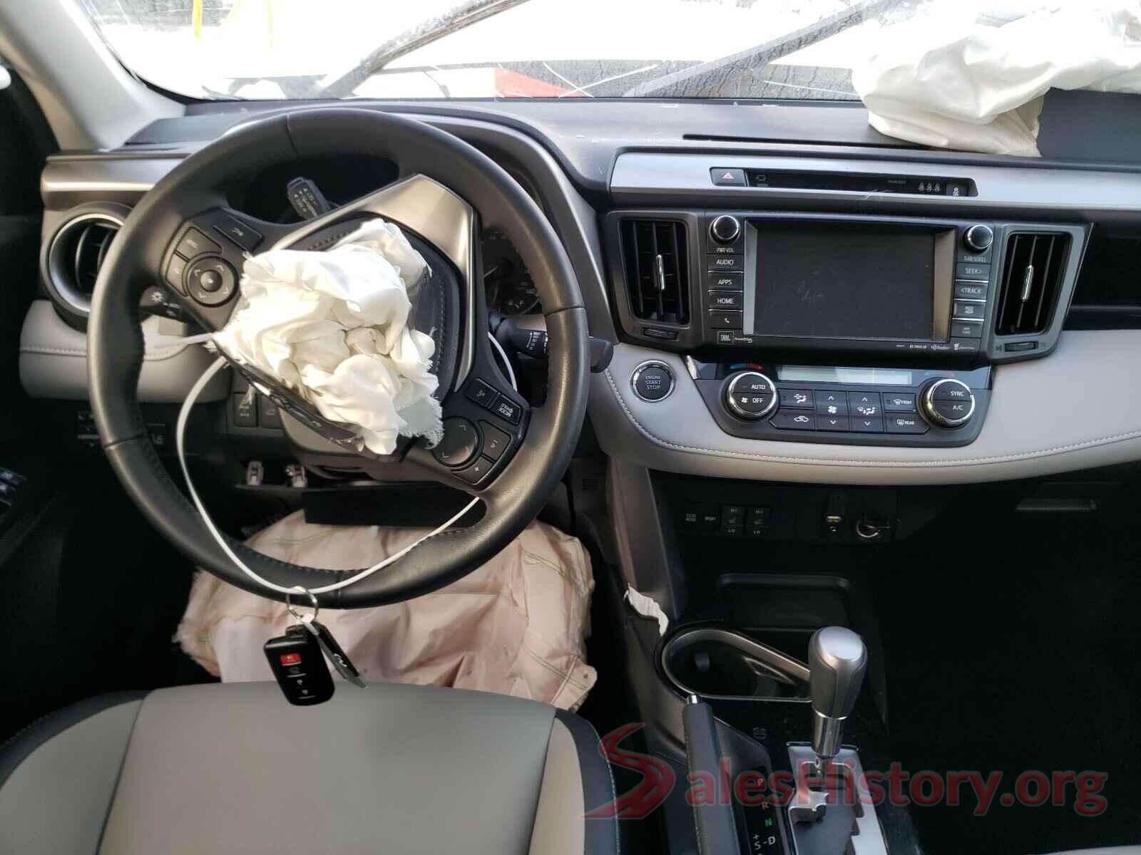 JTMDFREV5HJ711224 2017 TOYOTA RAV4