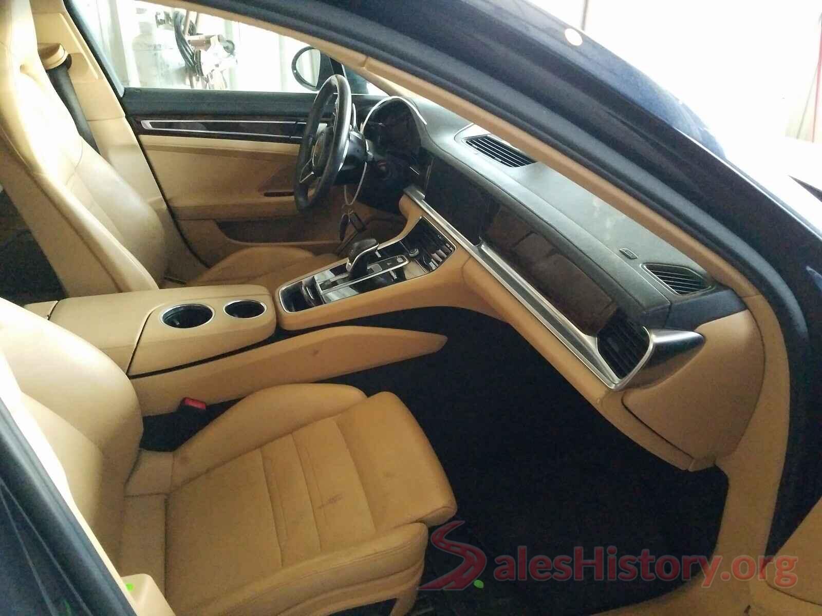 WP0AA2A70JL105033 2018 PORSCHE PANAMERA