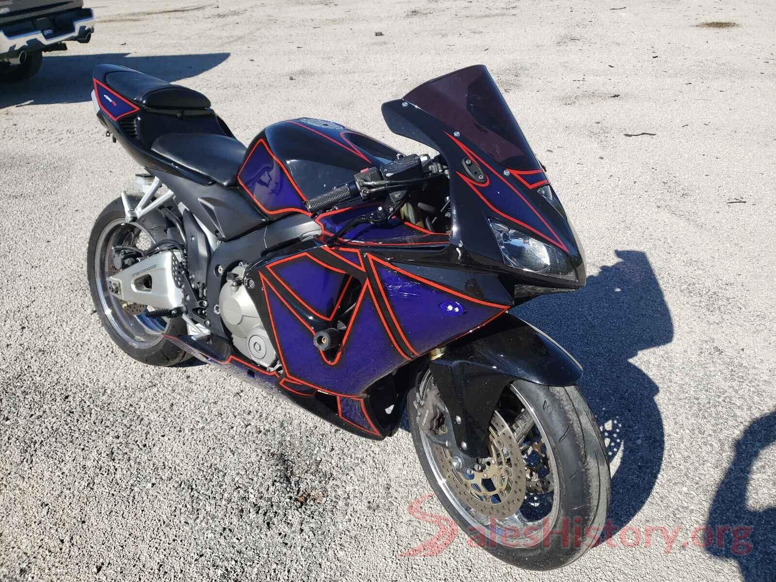 JH2PC370X5M200050 2005 HONDA CBR CYCLE