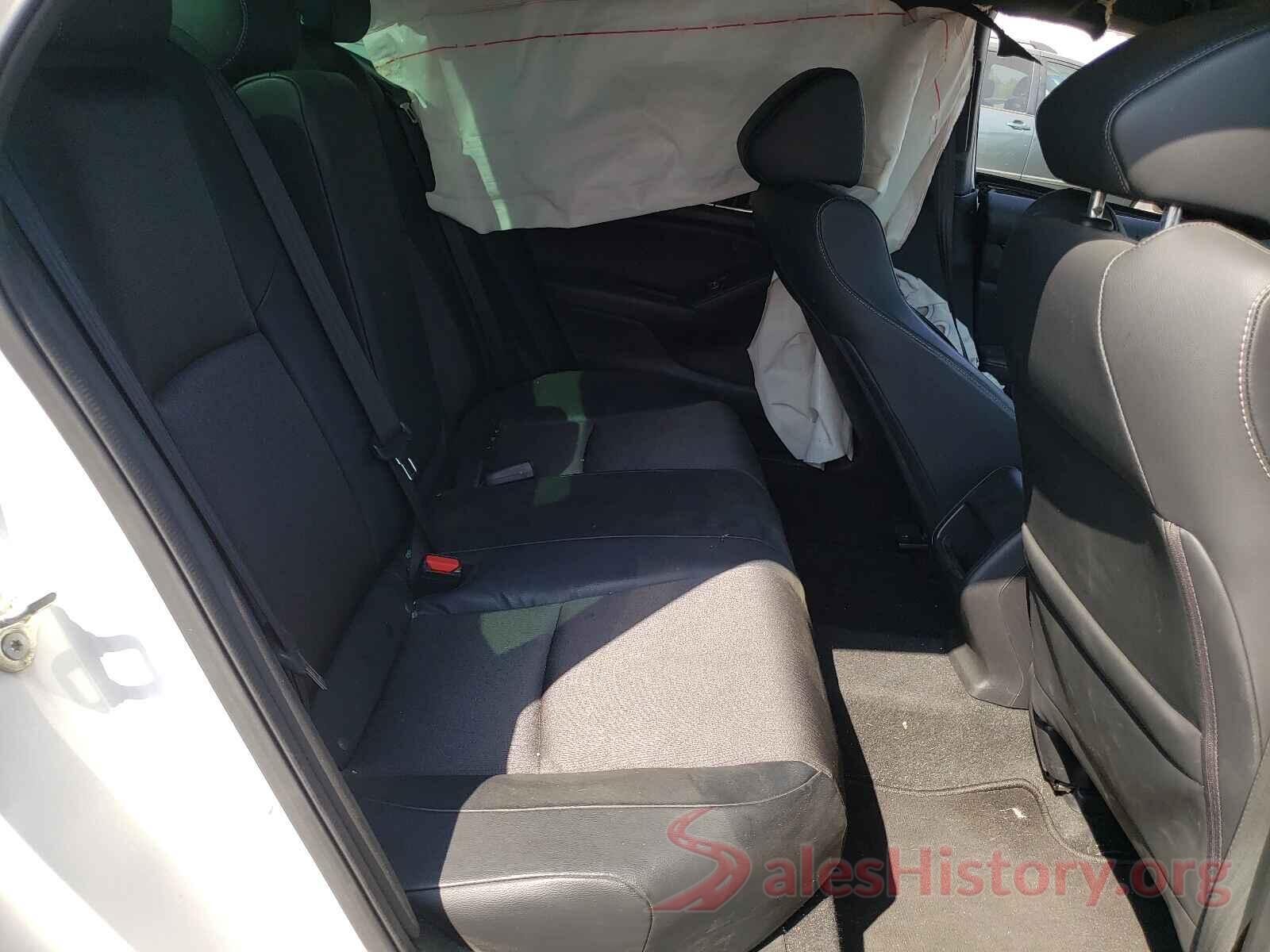 1HGCV1F37JA108702 2018 HONDA ACCORD