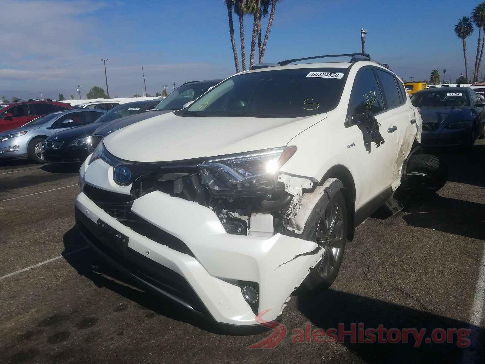 JTMDJREV7JD230054 2018 TOYOTA RAV4