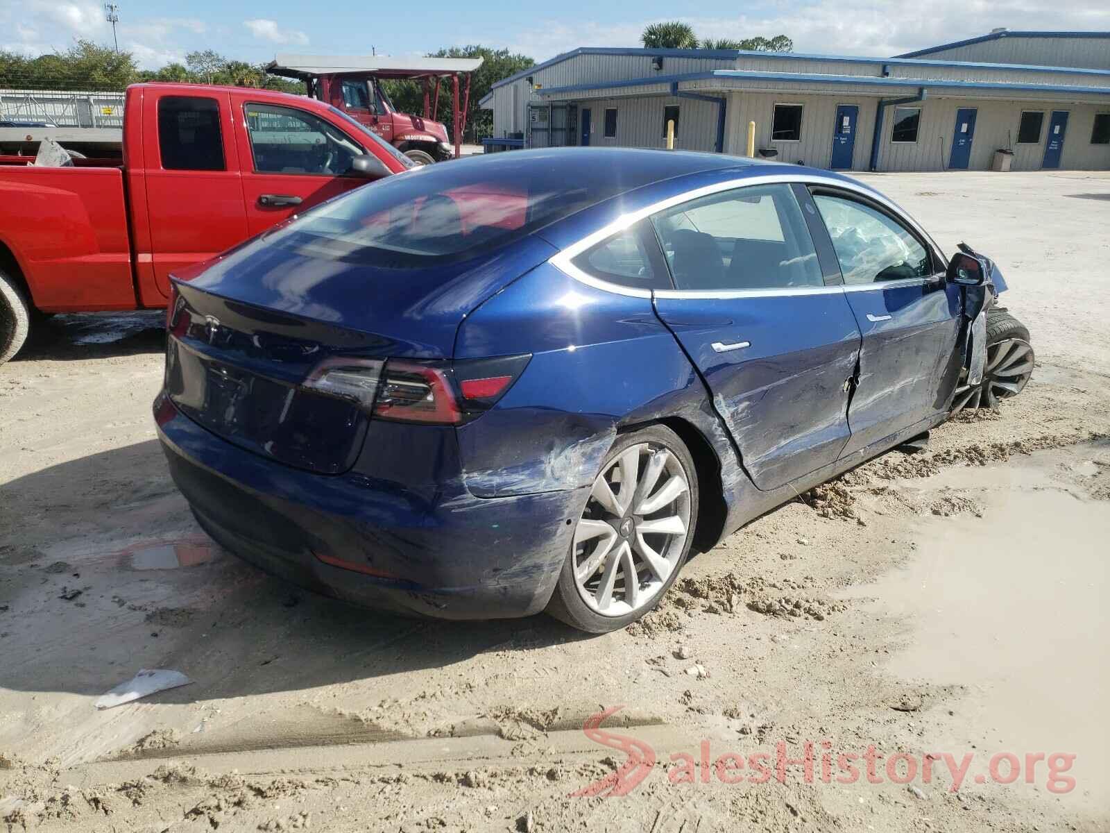 5YJ3E1EA6JF049924 2018 TESLA MODEL 3