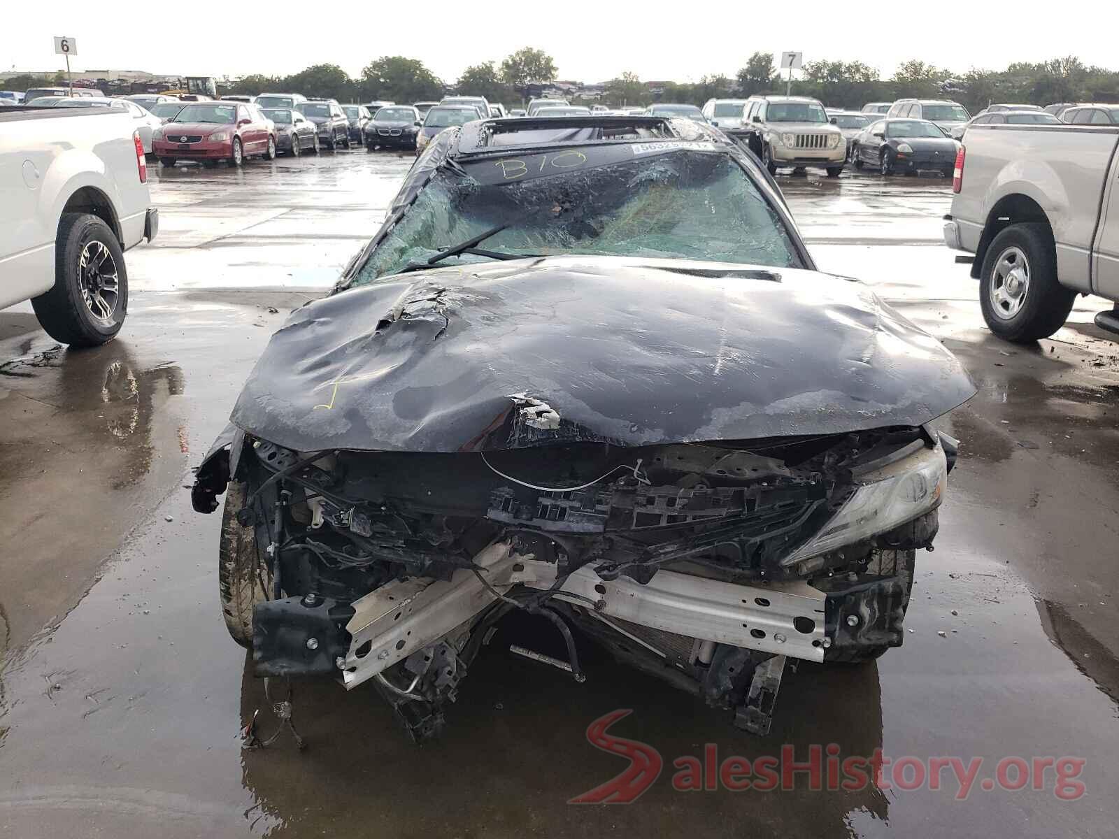 4T1B61HK2JU514392 2018 TOYOTA CAMRY