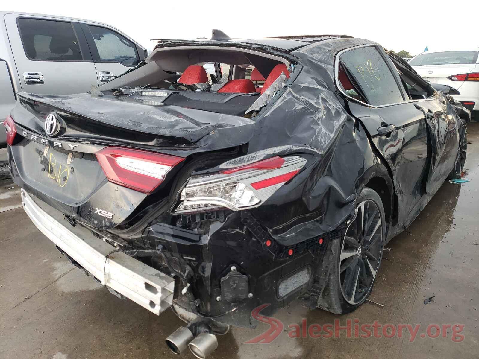 4T1B61HK2JU514392 2018 TOYOTA CAMRY