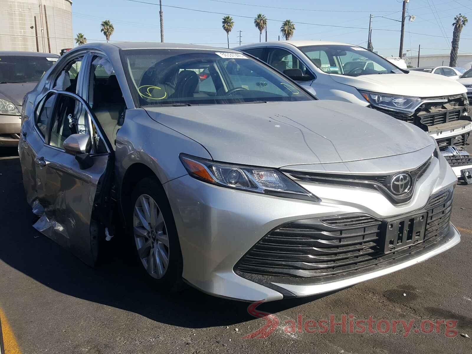 JTNB11HKXJ3029390 2018 TOYOTA CAMRY